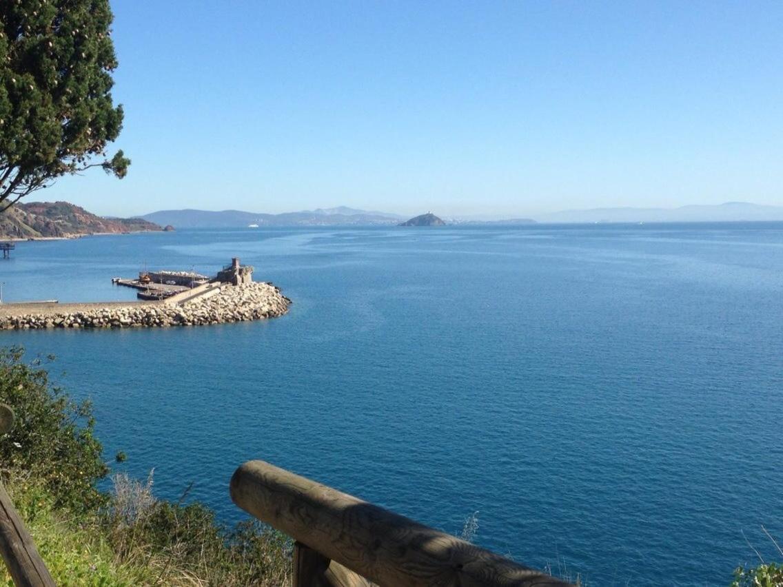 Appartamenti Estivi Anna E Pino Rio Marina Εξωτερικό φωτογραφία